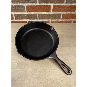 Vintage LODGE Cast Iron Skillet - V9SK  9" Pan w/ Double Spouts - Made In USA